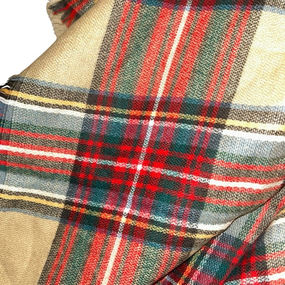 J crew red khaki Scottish tartan Plaid Fringe Shawl scarf - Picture 2 of 4